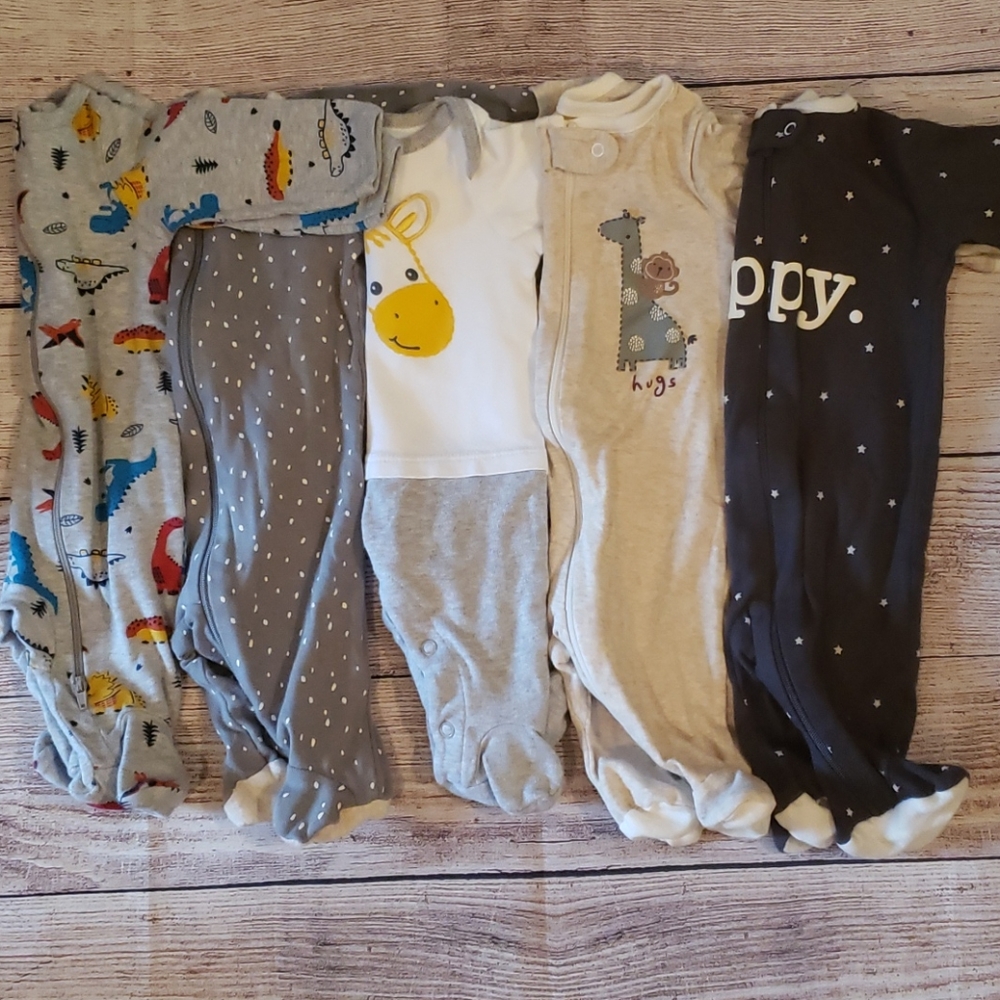 Set of 5 baby boy footed sleepers